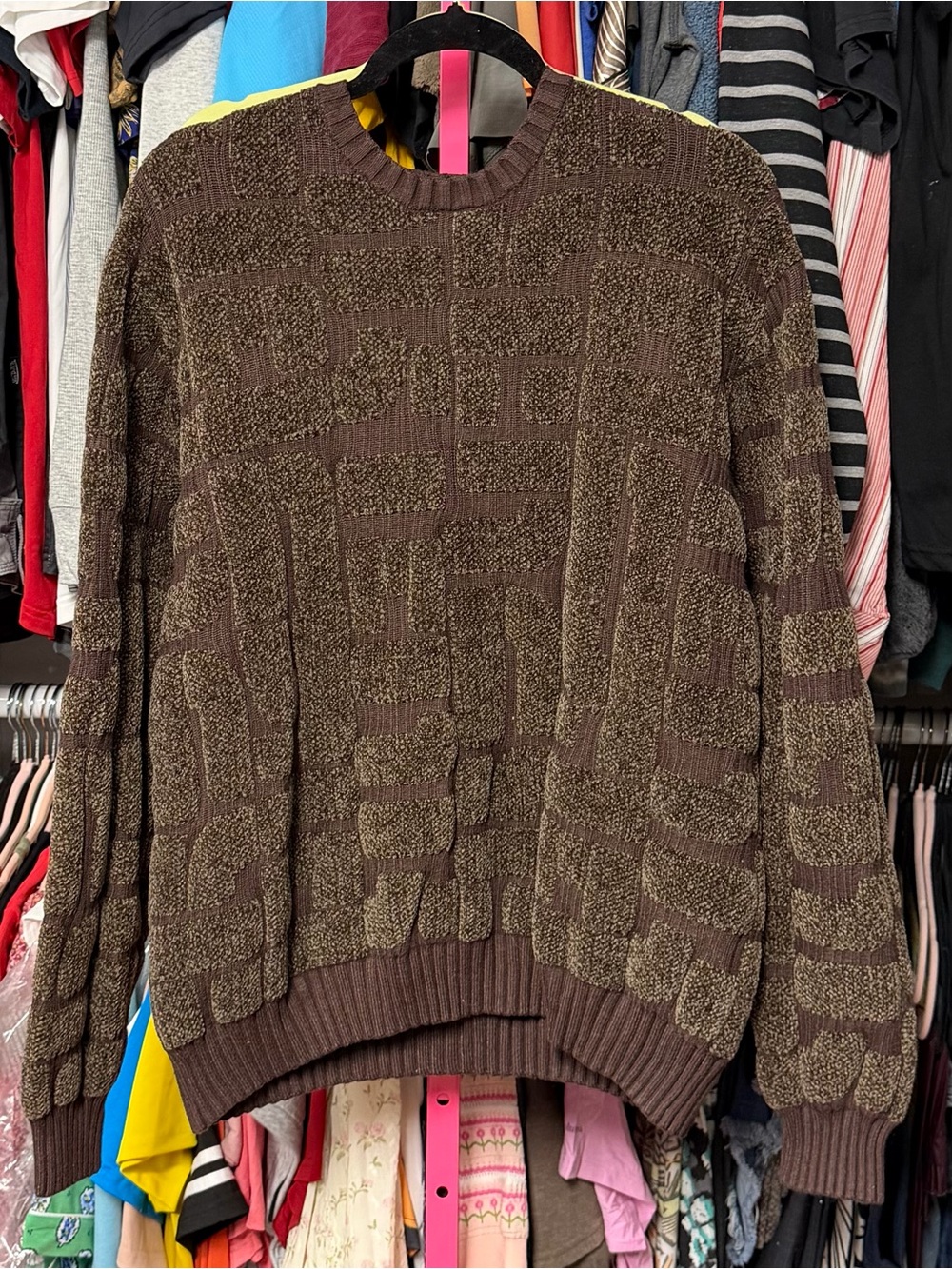 Forever 21 men’s size large sweater heavy warm solid brown patterned crewneck